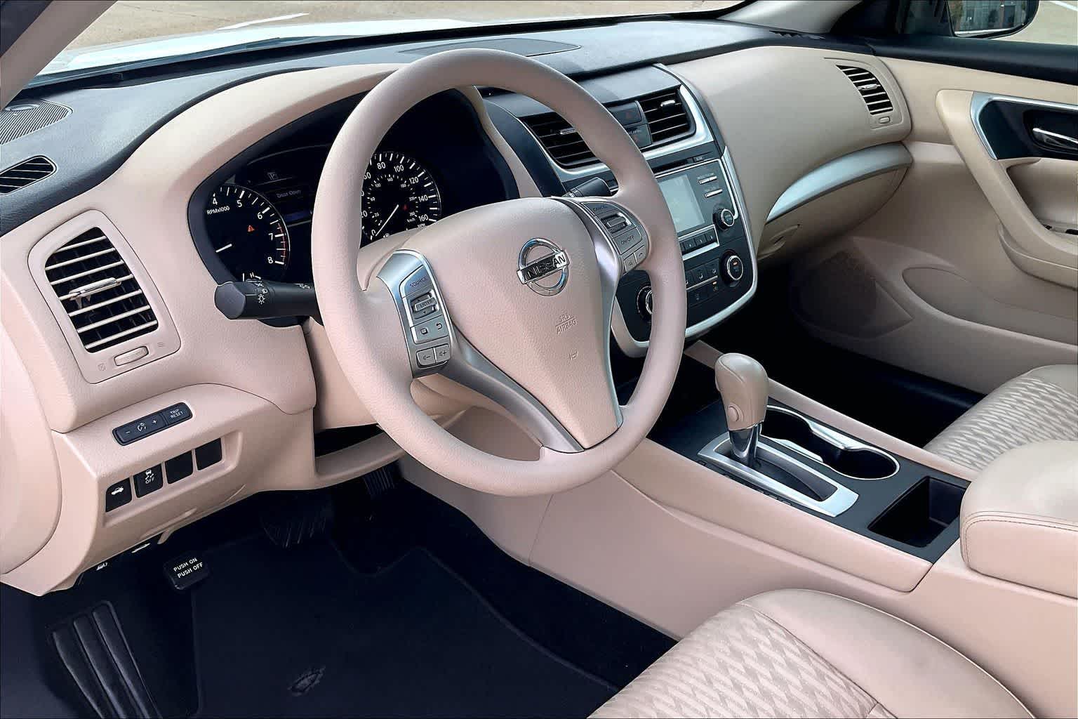 Used 2016 Nissan Altima S with VIN 1N4AL3AP7GN318452 for sale in Mesquite, TX