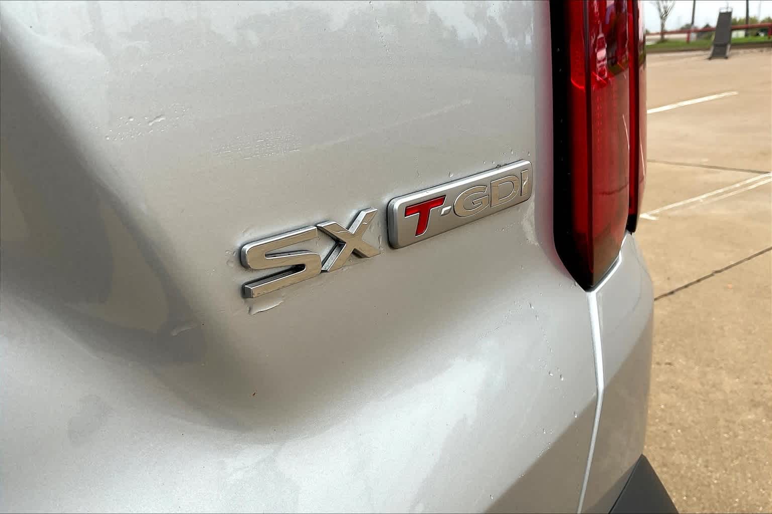 Thumbnail: 2021 Kia Sorento - 7