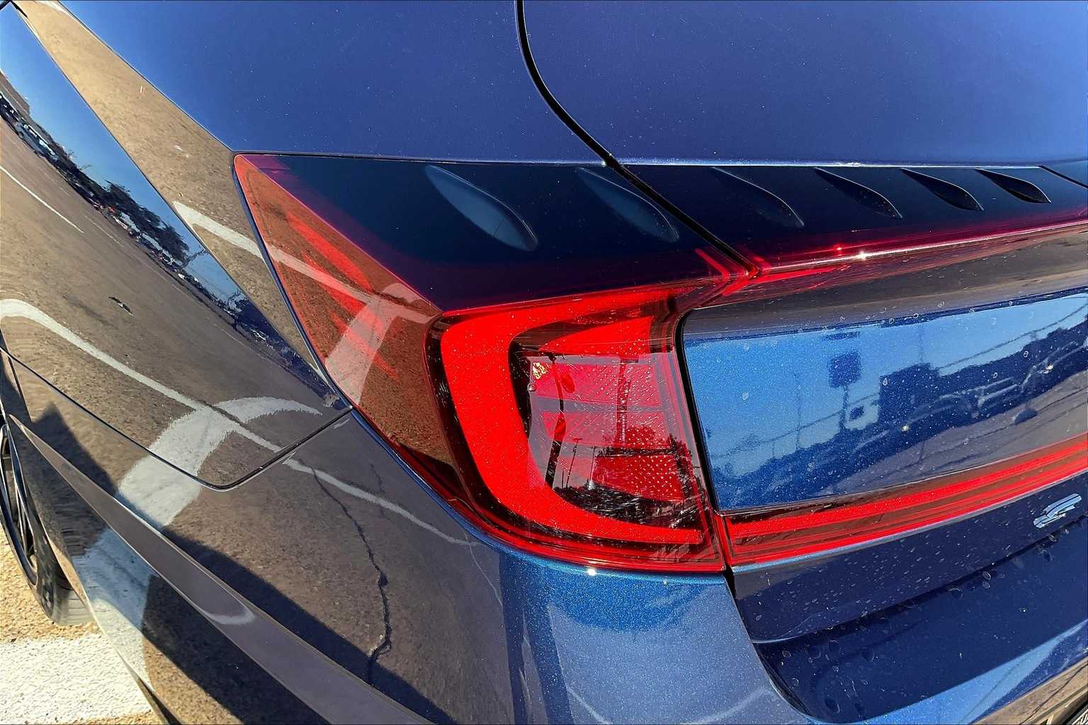 Thumbnail: 2022 Hyundai Sonata - 32