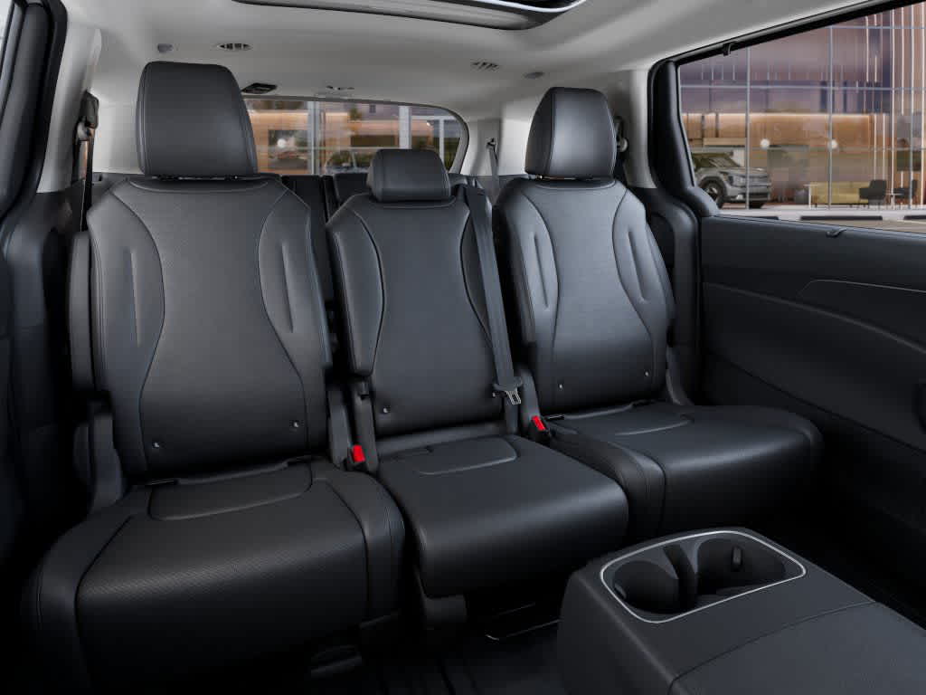 Thumbnail: 2026 Kia Carnival - 16