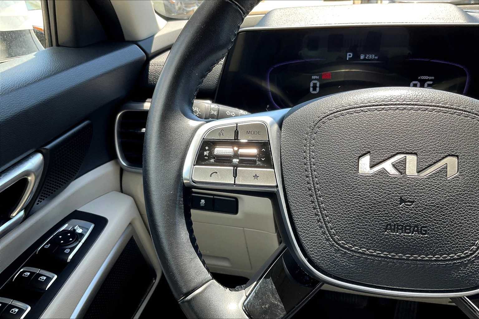 Thumbnail: 2024 Kia Telluride - 23