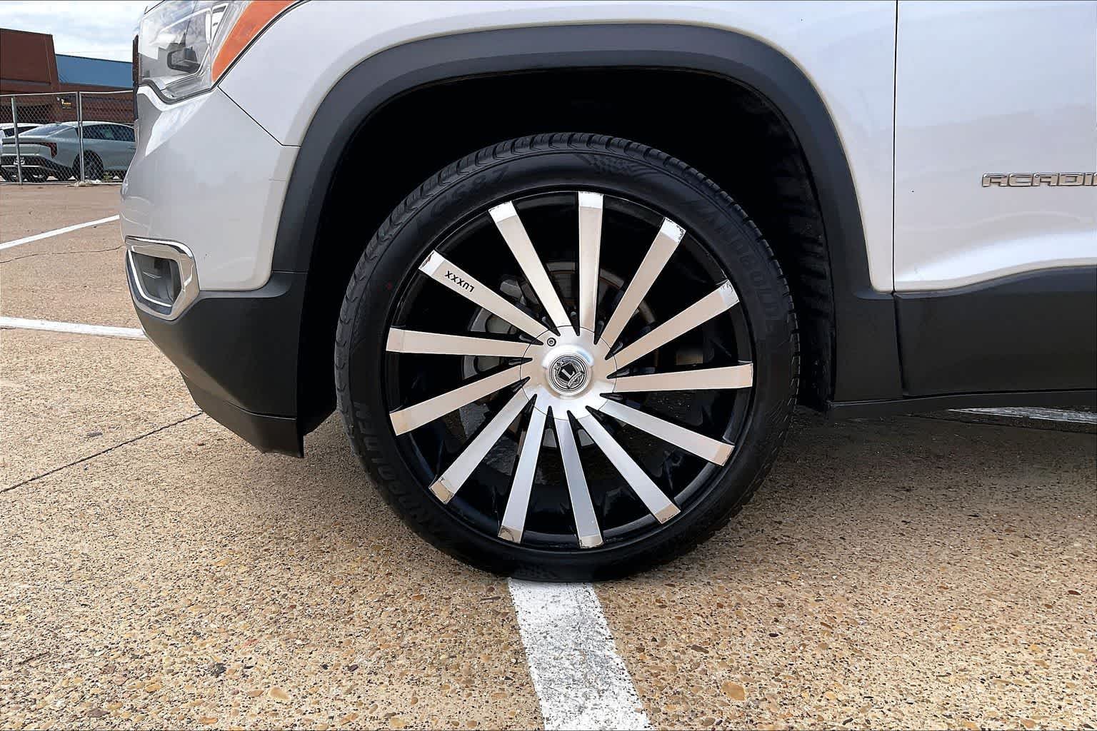 Thumbnail: 2018 GMC Acadia - 8