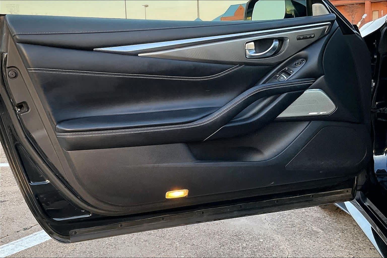 Thumbnail: 2017 INFINITI Q60 - 26