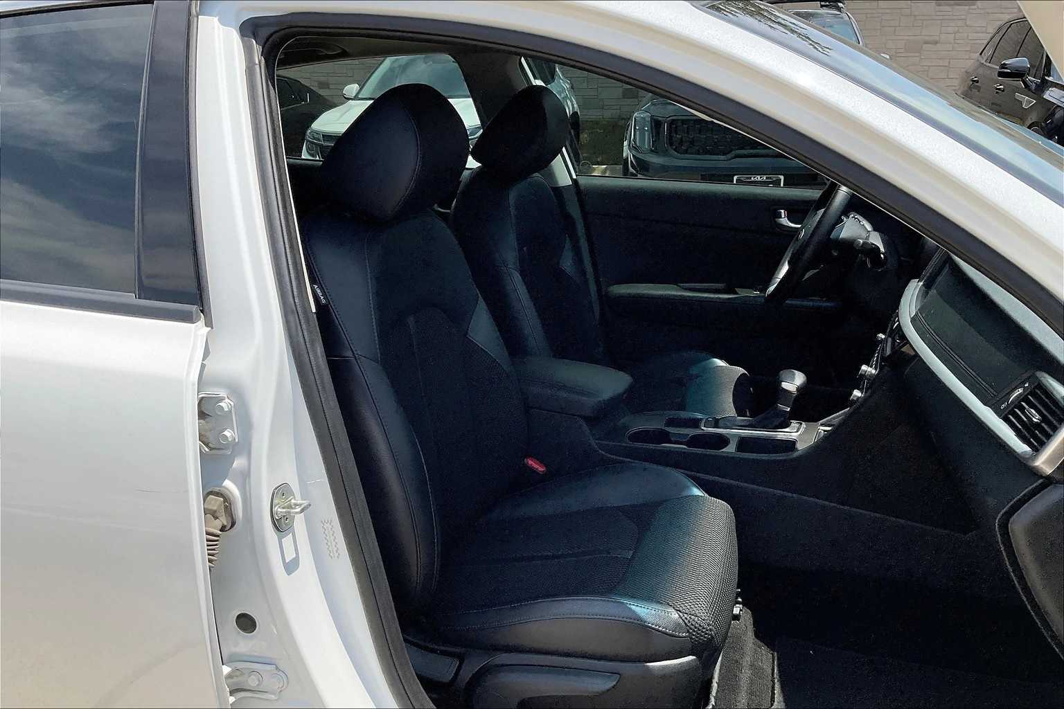 2019 Kia Optima S 13