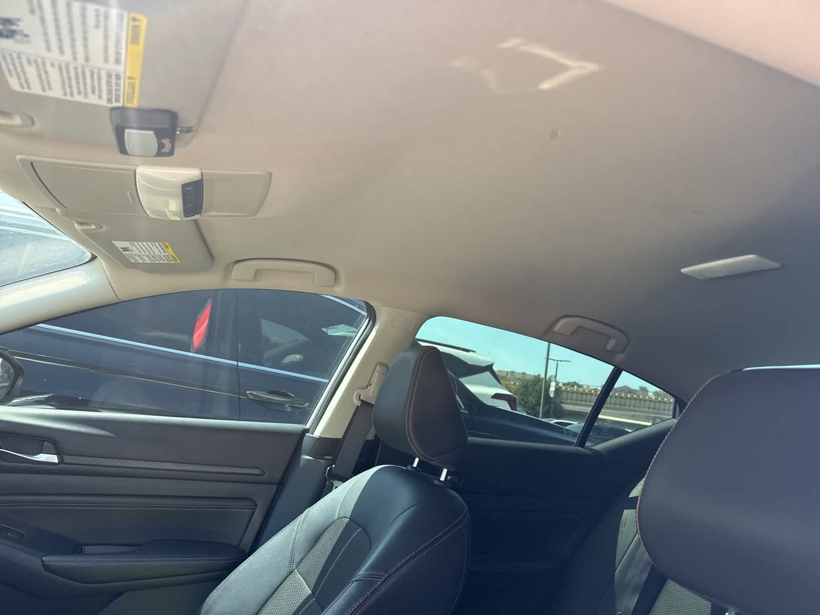 Thumbnail: 2019 Nissan Altima - 10