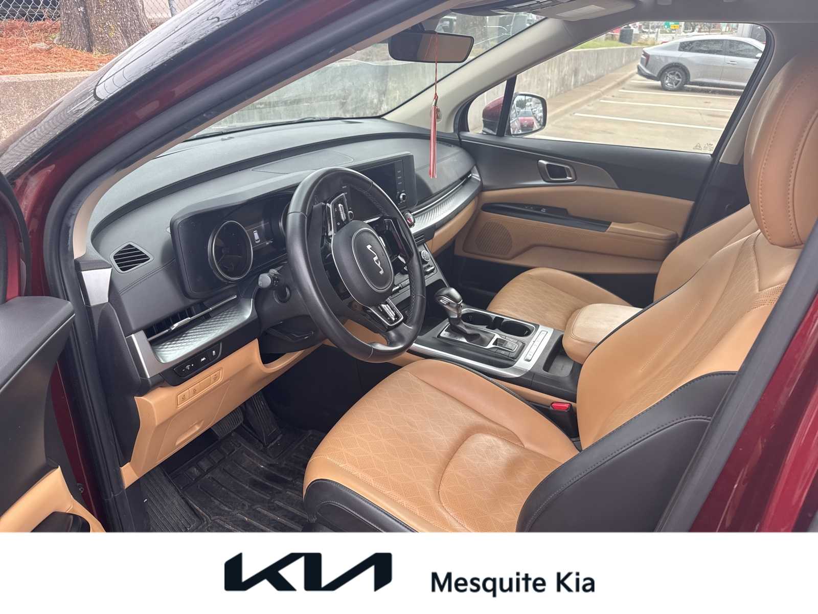 2024 Kia Carnival LX Seat Pkg's photo