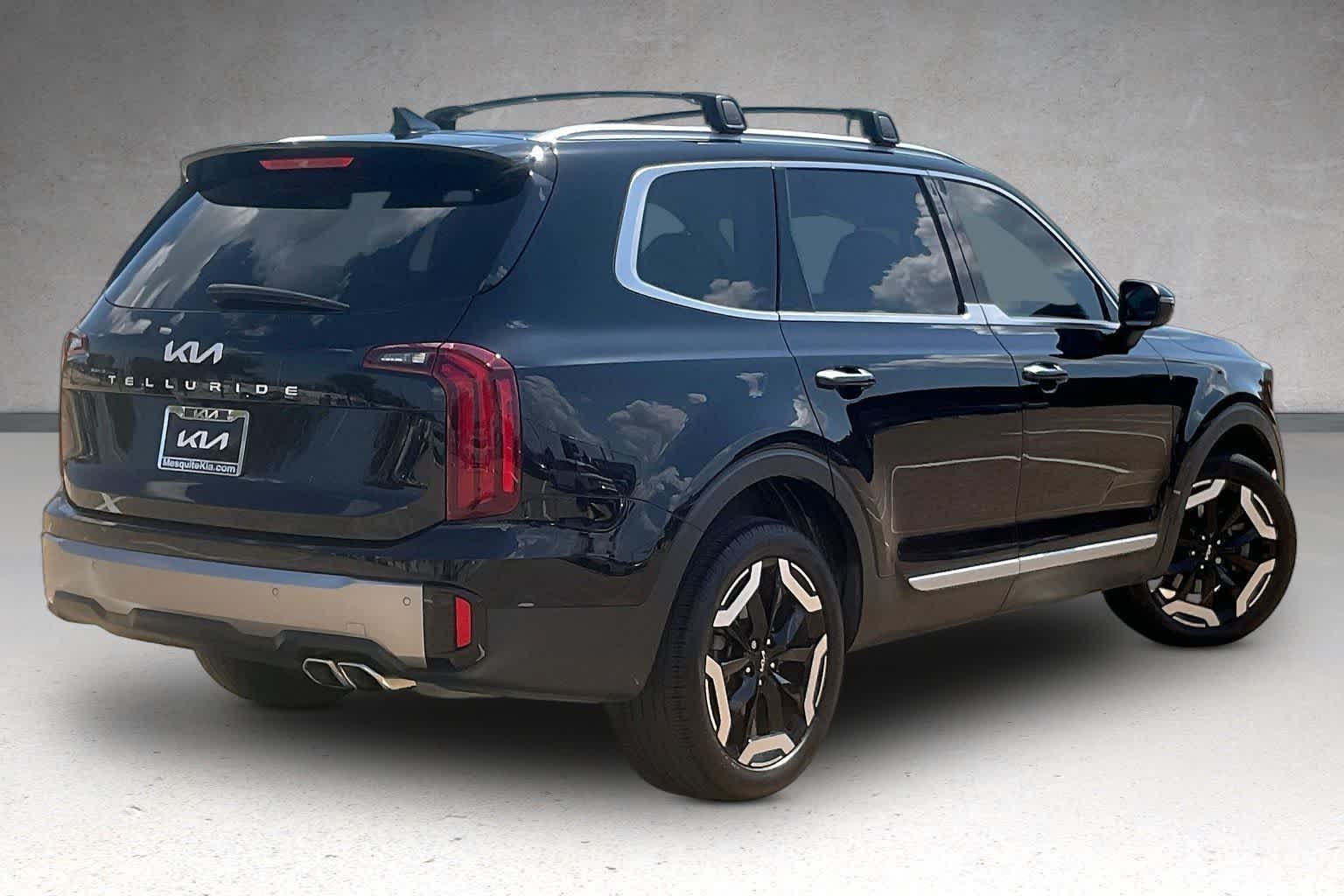 Thumbnail: 2024 Kia Telluride - 19
