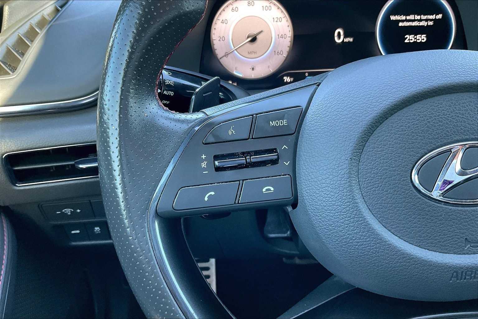 Thumbnail: 2022 Hyundai Sonata - 24