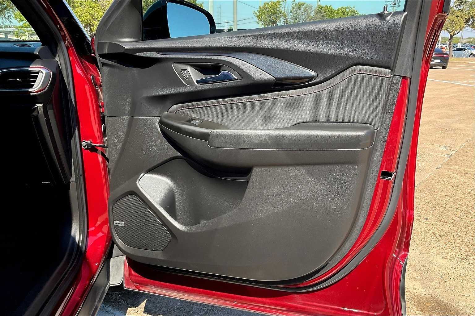 Thumbnail: 2023 Chevrolet TrailBlazer - 28