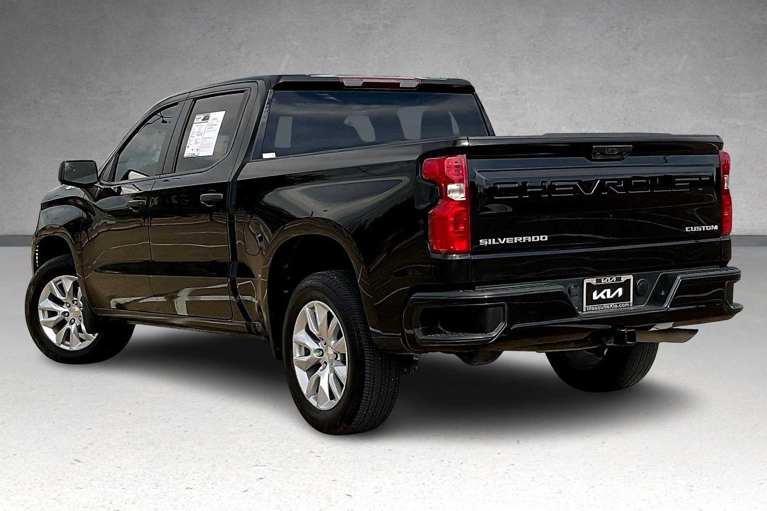 Thumbnail: 2024 Chevrolet Silverado 1500 - 4