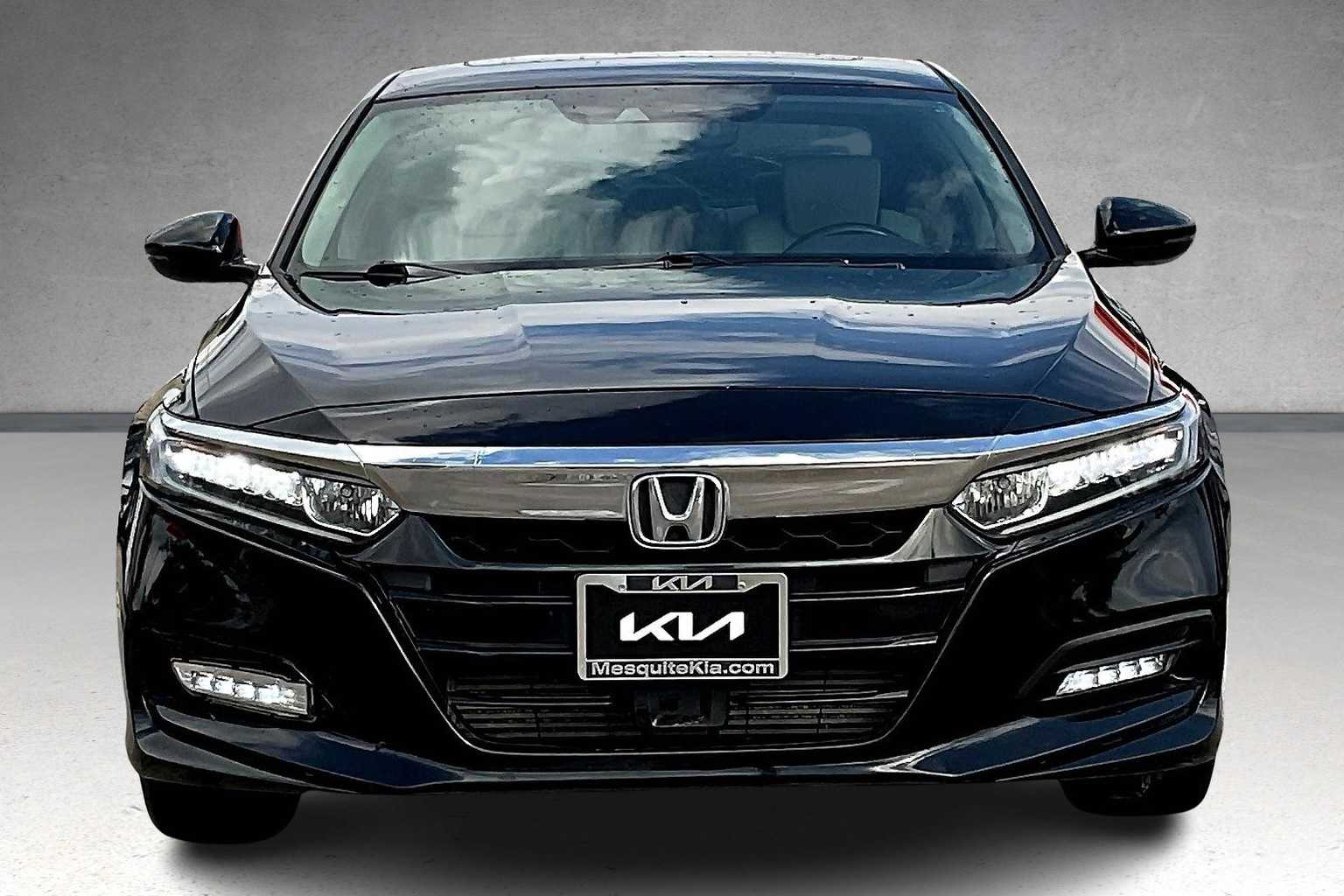 Thumbnail: 2018 Honda Accord - 6