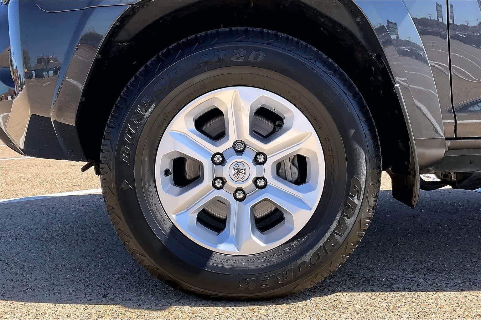 Thumbnail: 2024 Toyota 4Runner - 8