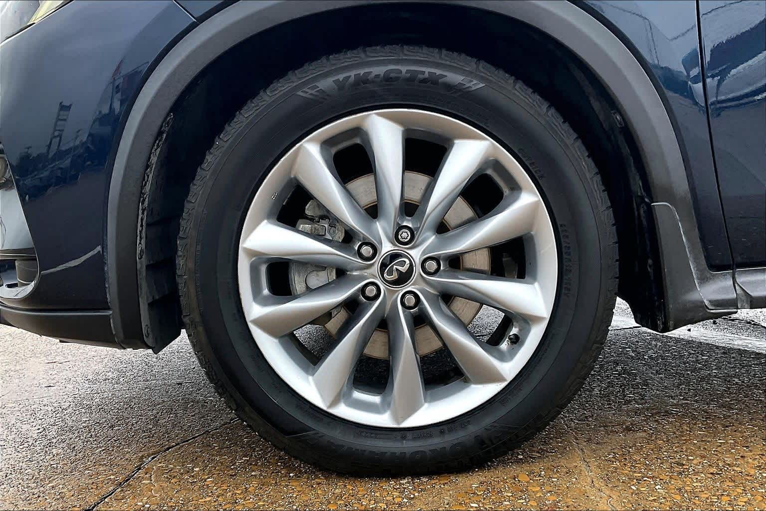 Thumbnail: 2019 INFINITI QX50 - 8