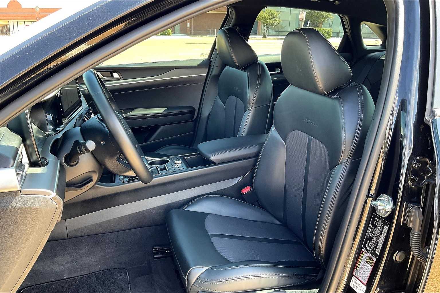 Thumbnail: 2023 Kia K5 - 11