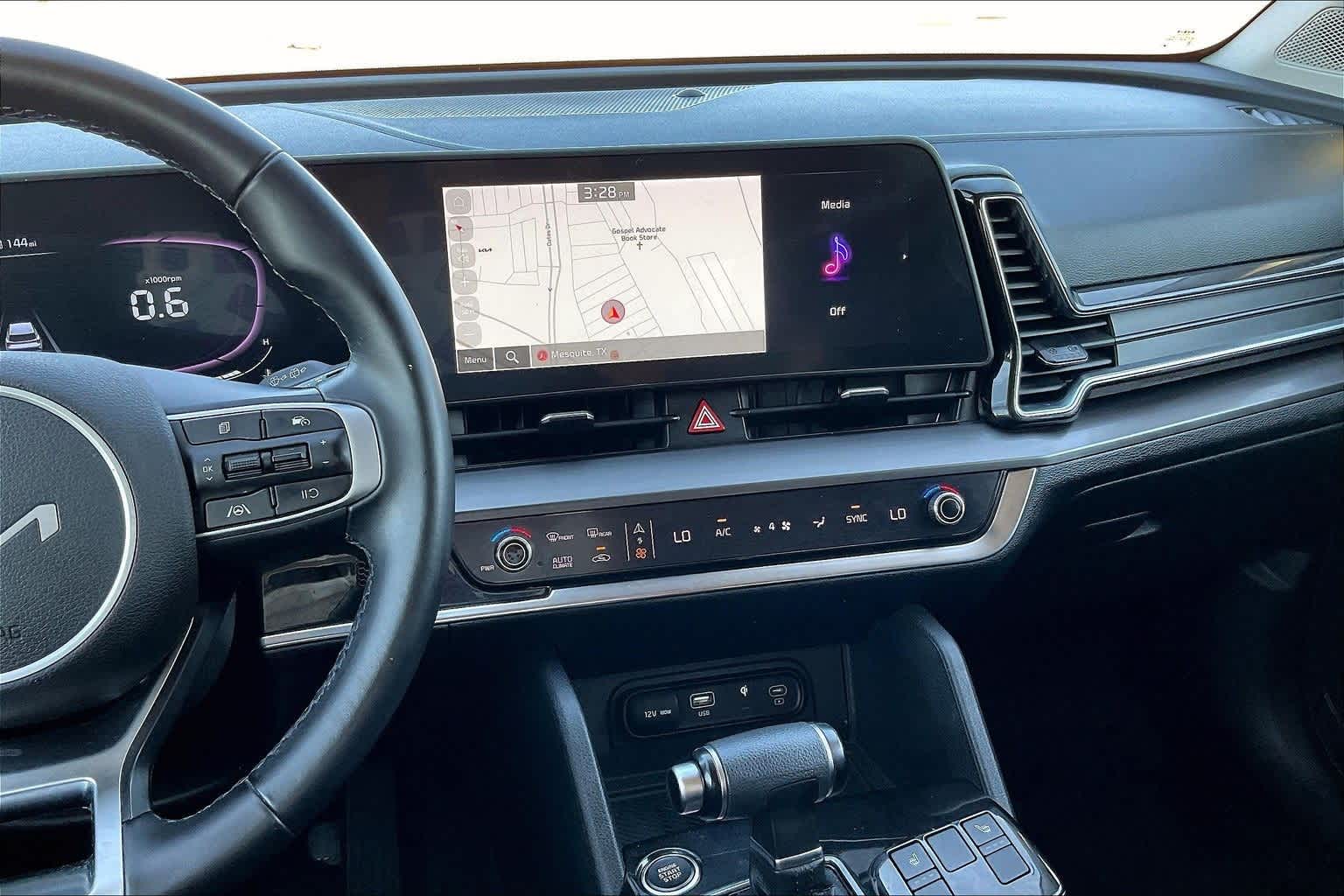 Thumbnail: 2023 Kia Sportage - 14