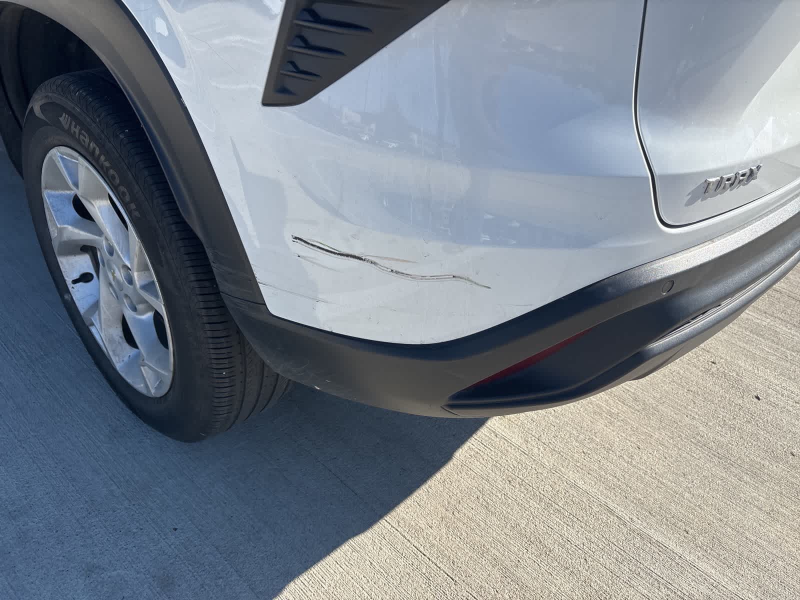 Thumbnail: 2024 Chevrolet Trax - 12