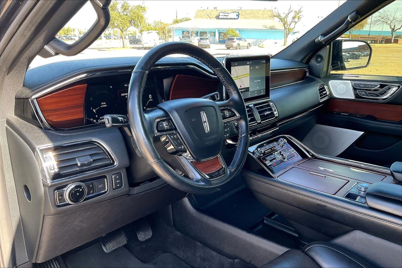 Thumbnail: 2021 Lincoln Navigator - 2