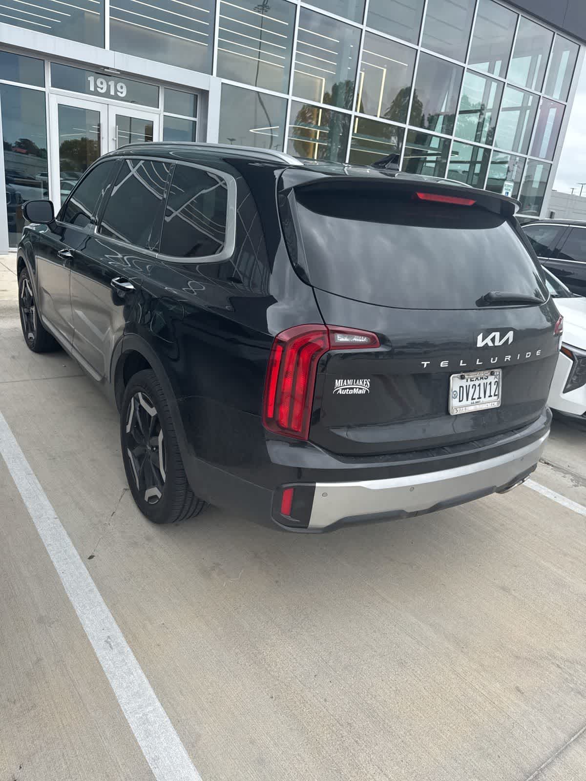 Thumbnail: 2023 Kia Telluride - 6