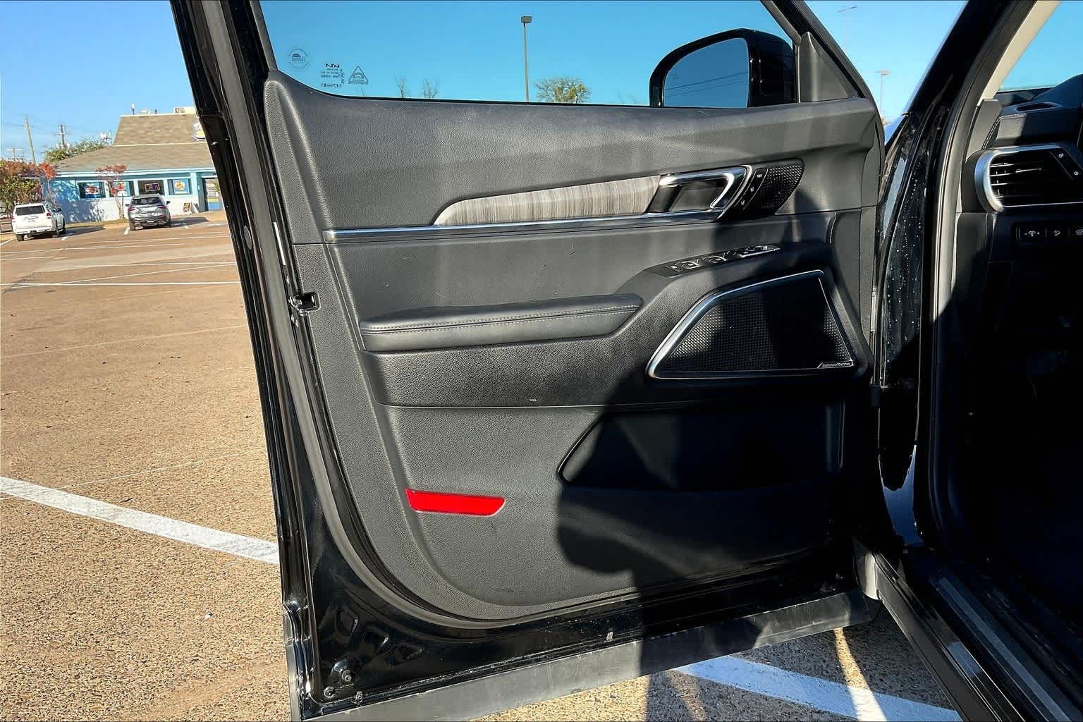 Thumbnail: 2024 Kia Telluride - 26