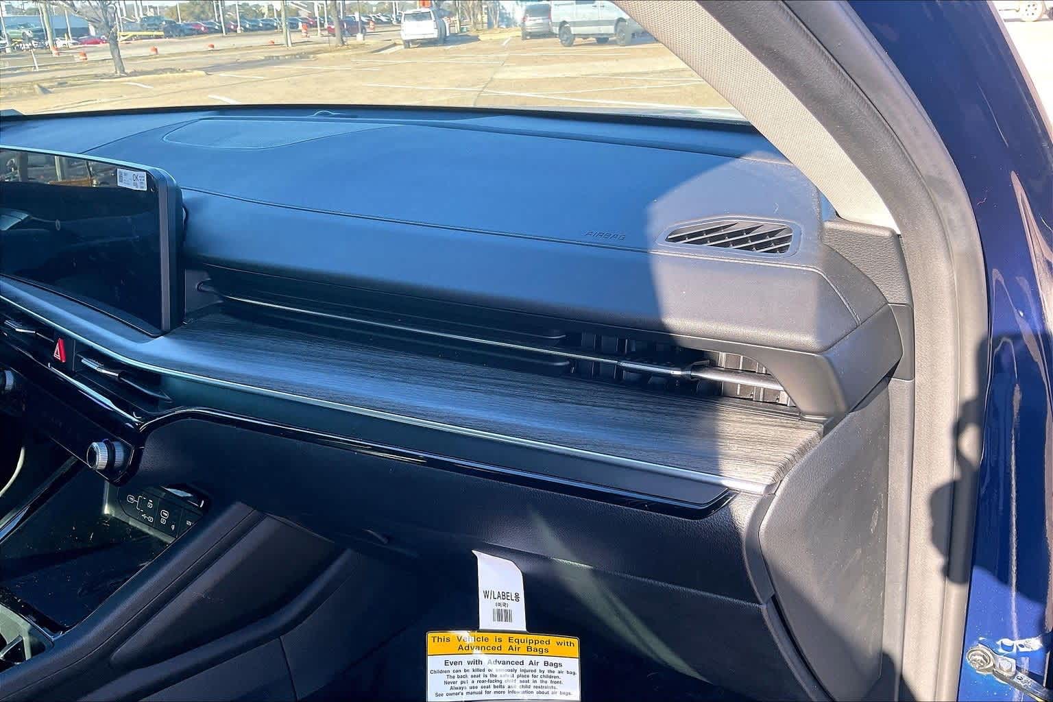 Thumbnail: 2025 Kia K5 - 22