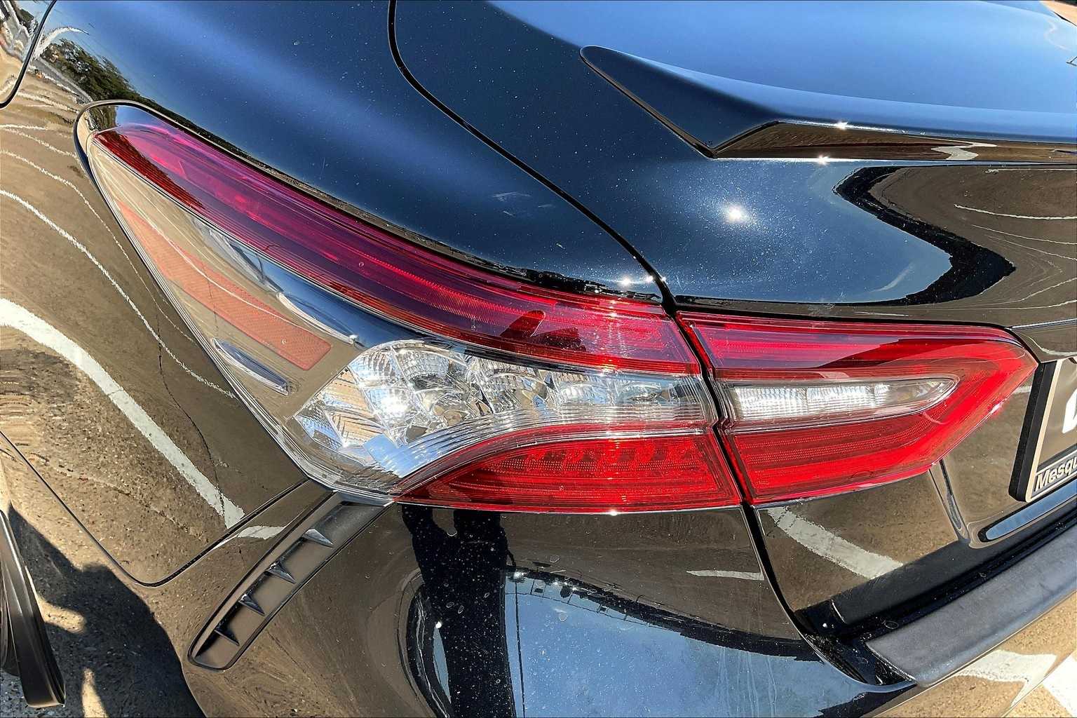 Thumbnail: 2023 Toyota Camry - 31