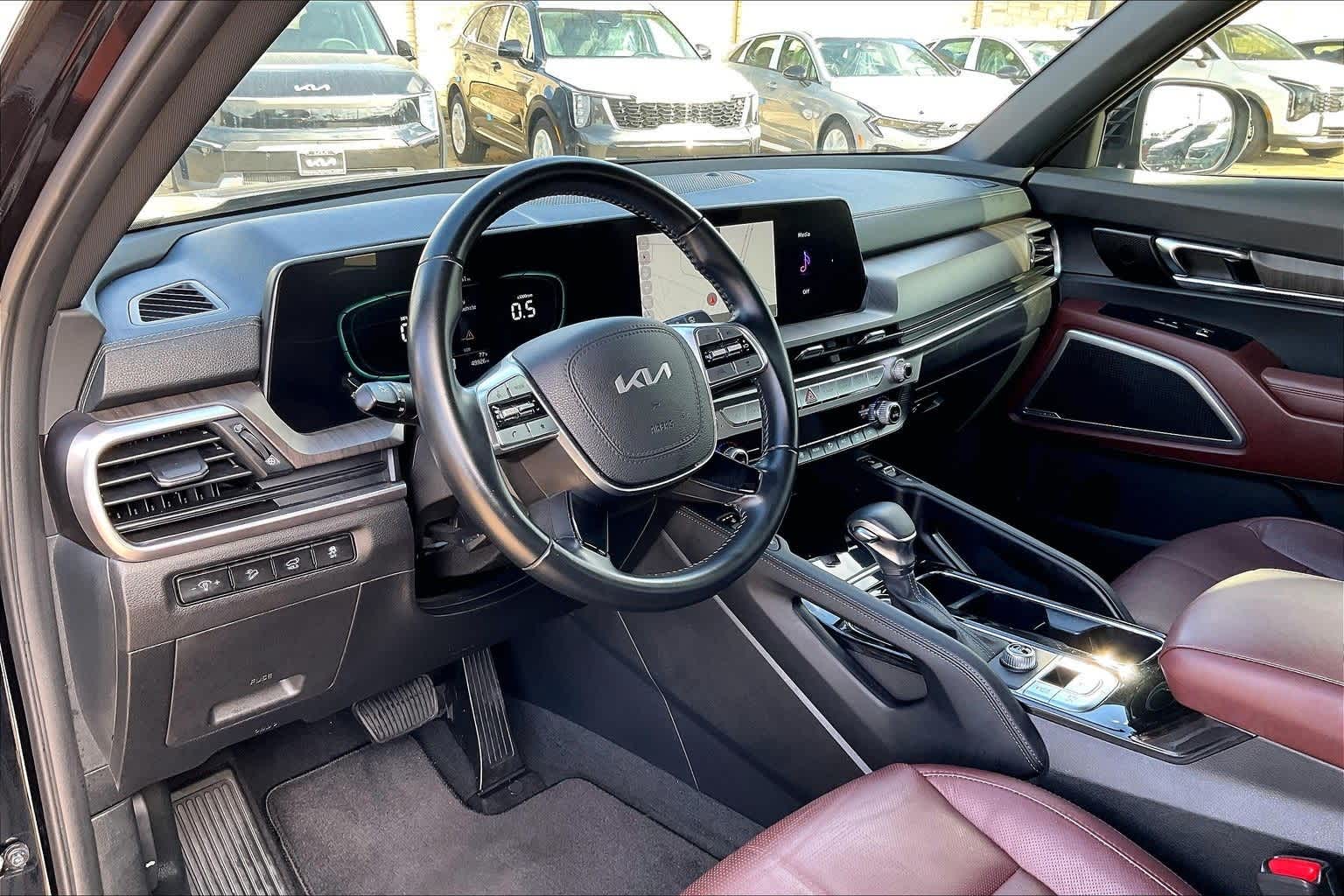 Thumbnail: 2024 Kia Telluride - 2