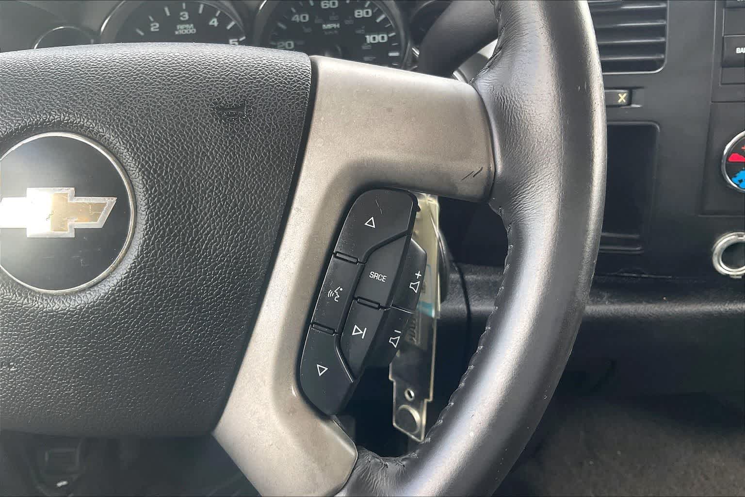 Thumbnail: 2008 Chevrolet Silverado 1500 - 23