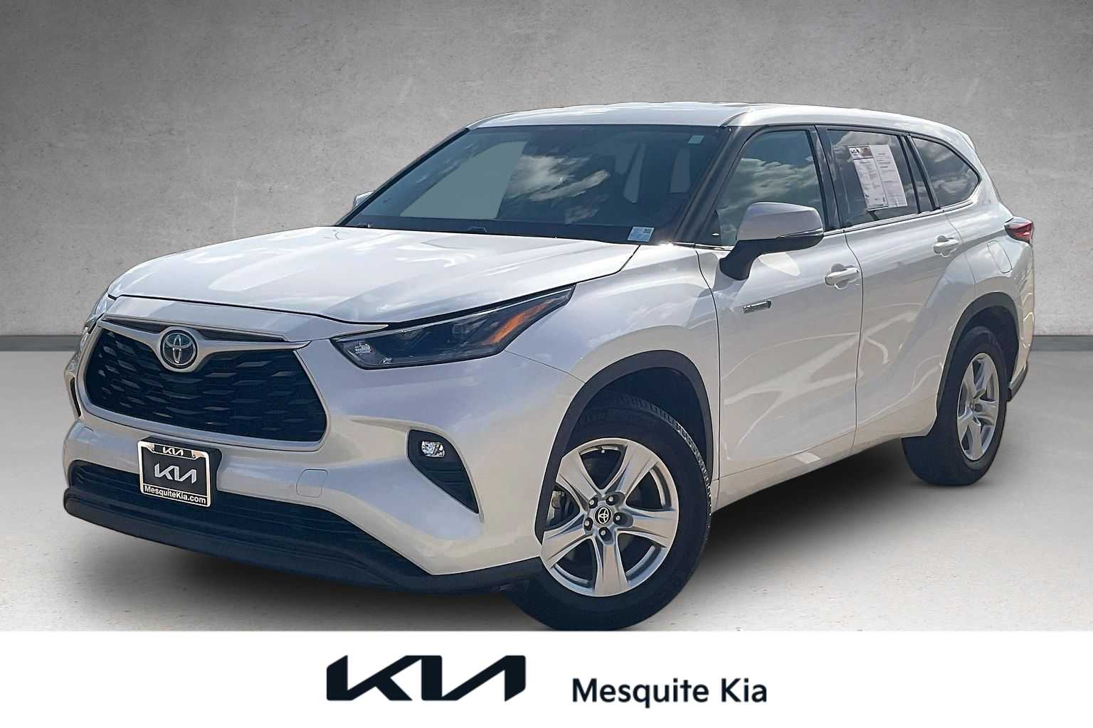 Thumbnail: 2021 Toyota Highlander - 1