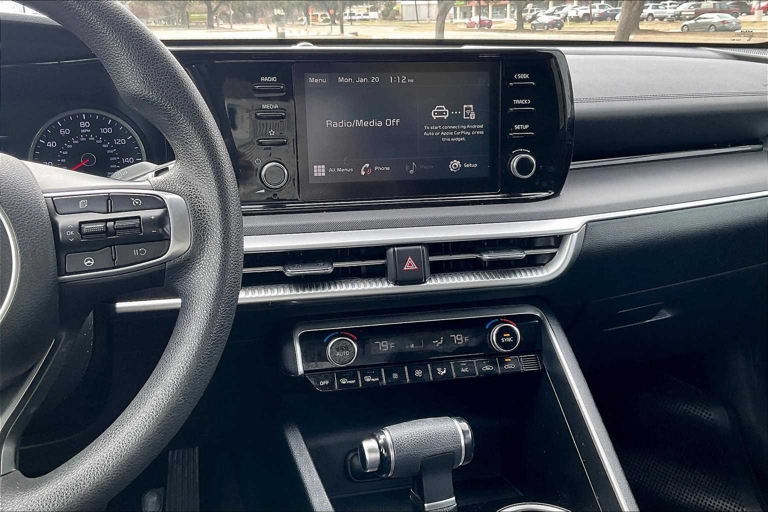 Thumbnail: 2022 Kia K5 - 15