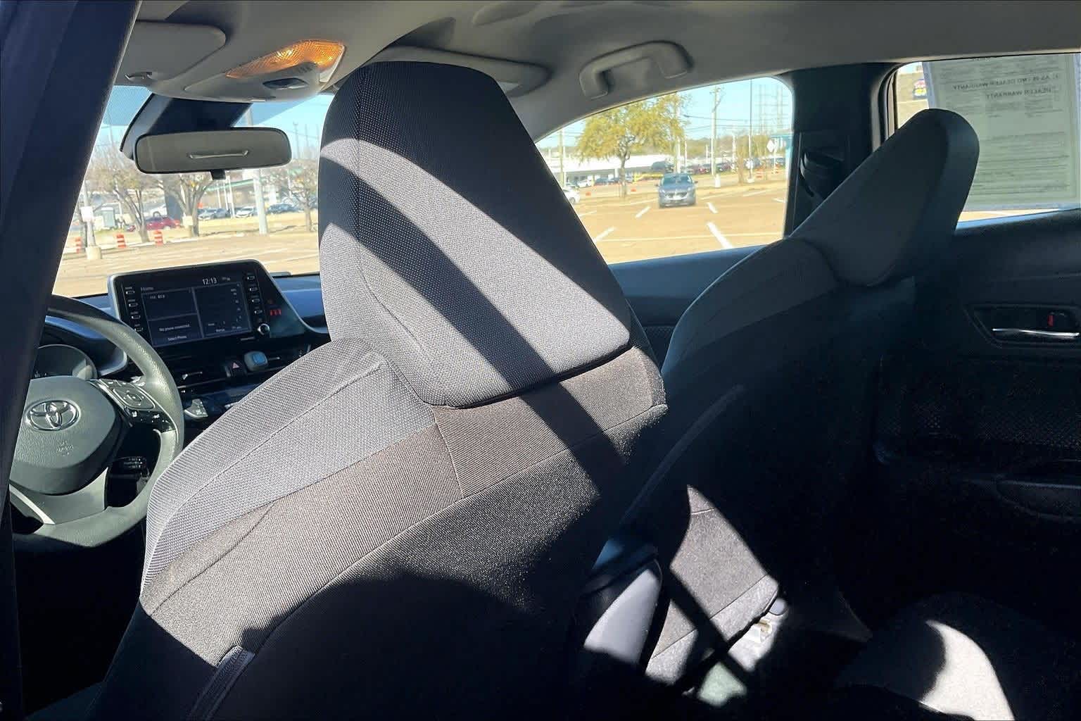 Thumbnail: 2021 Toyota C-HR - 11