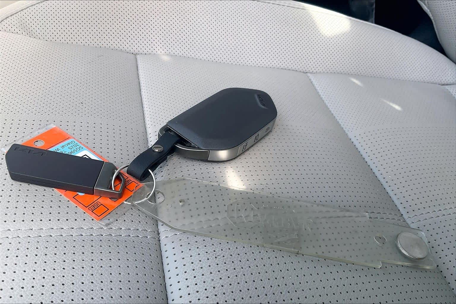 Thumbnail: 2025 Kia Telluride - 18