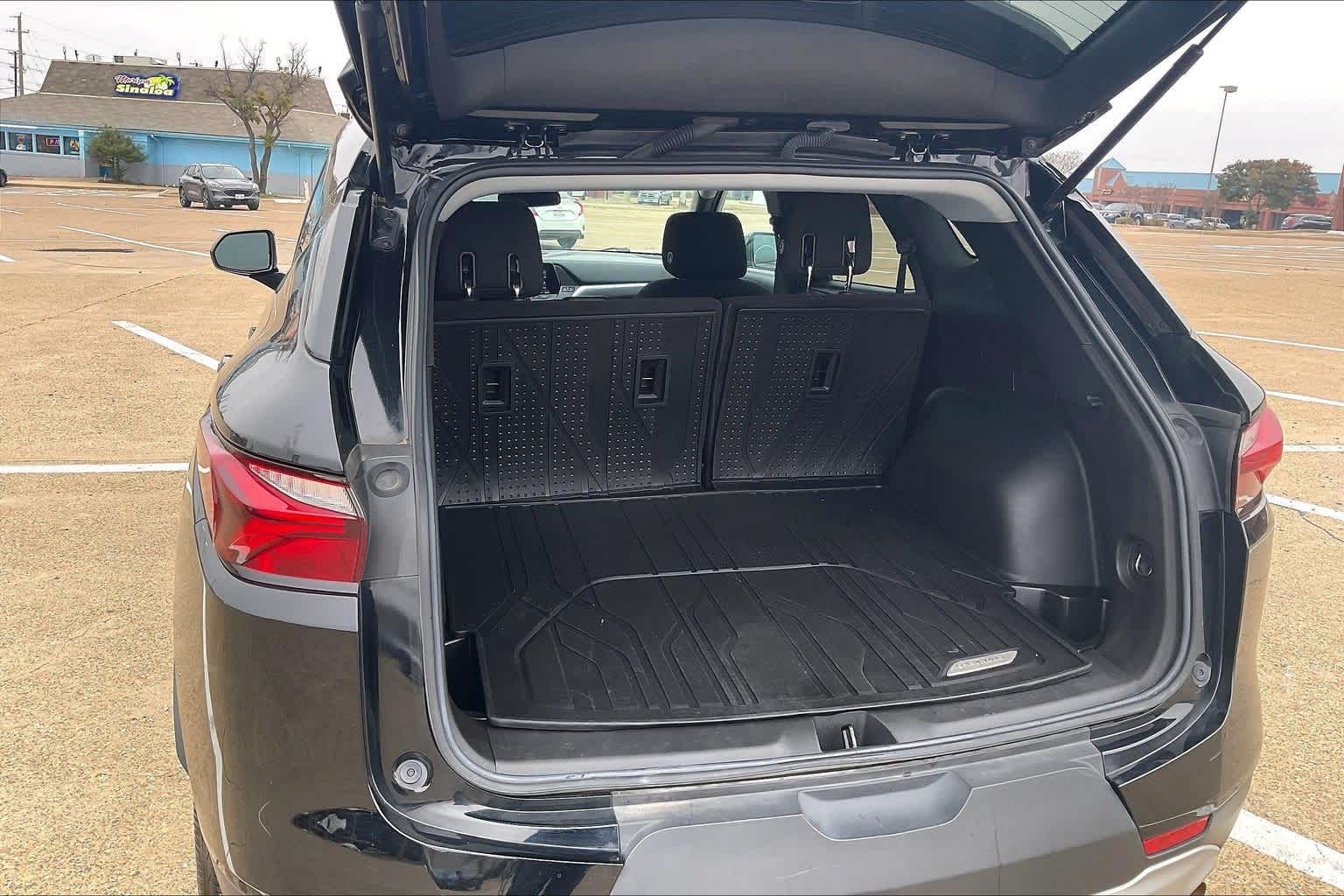 Thumbnail: 2021 Chevrolet Blazer - 17