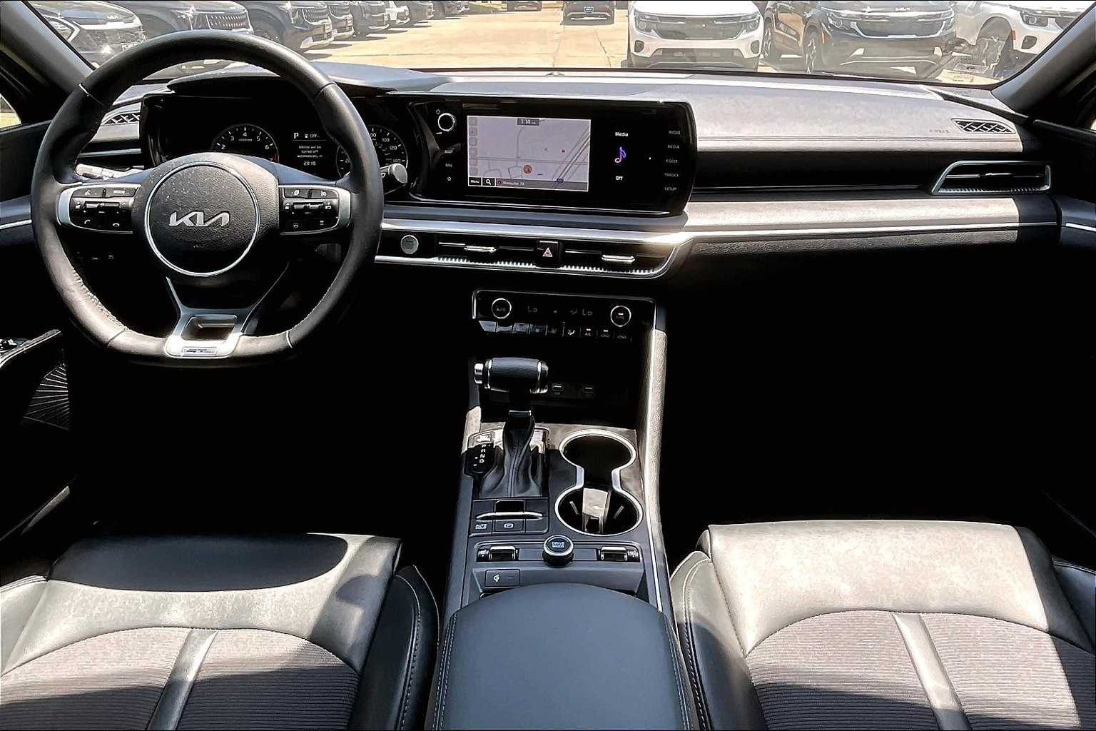 Thumbnail: 2024 Kia K5 - 10
