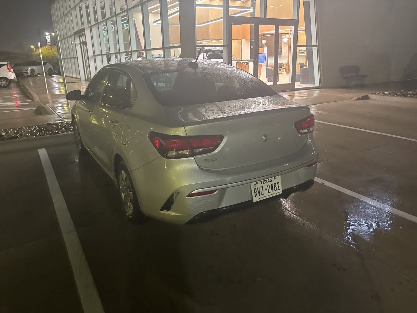 Thumbnail: 2022 Kia Rio - 7