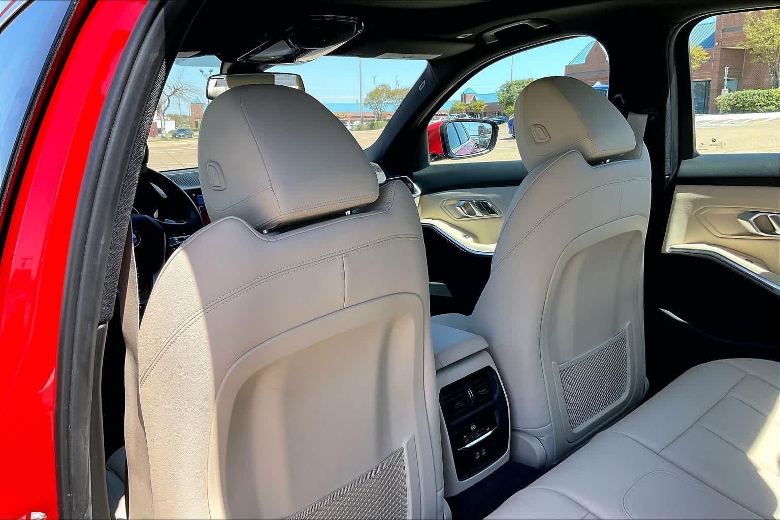 Thumbnail: 2021 BMW 3 Series - 12