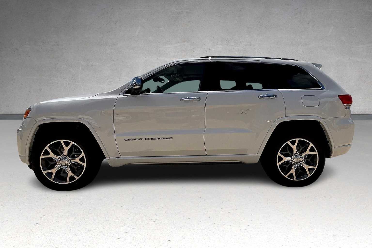 Thumbnail: 2021 Jeep Grand Cherokee - 3