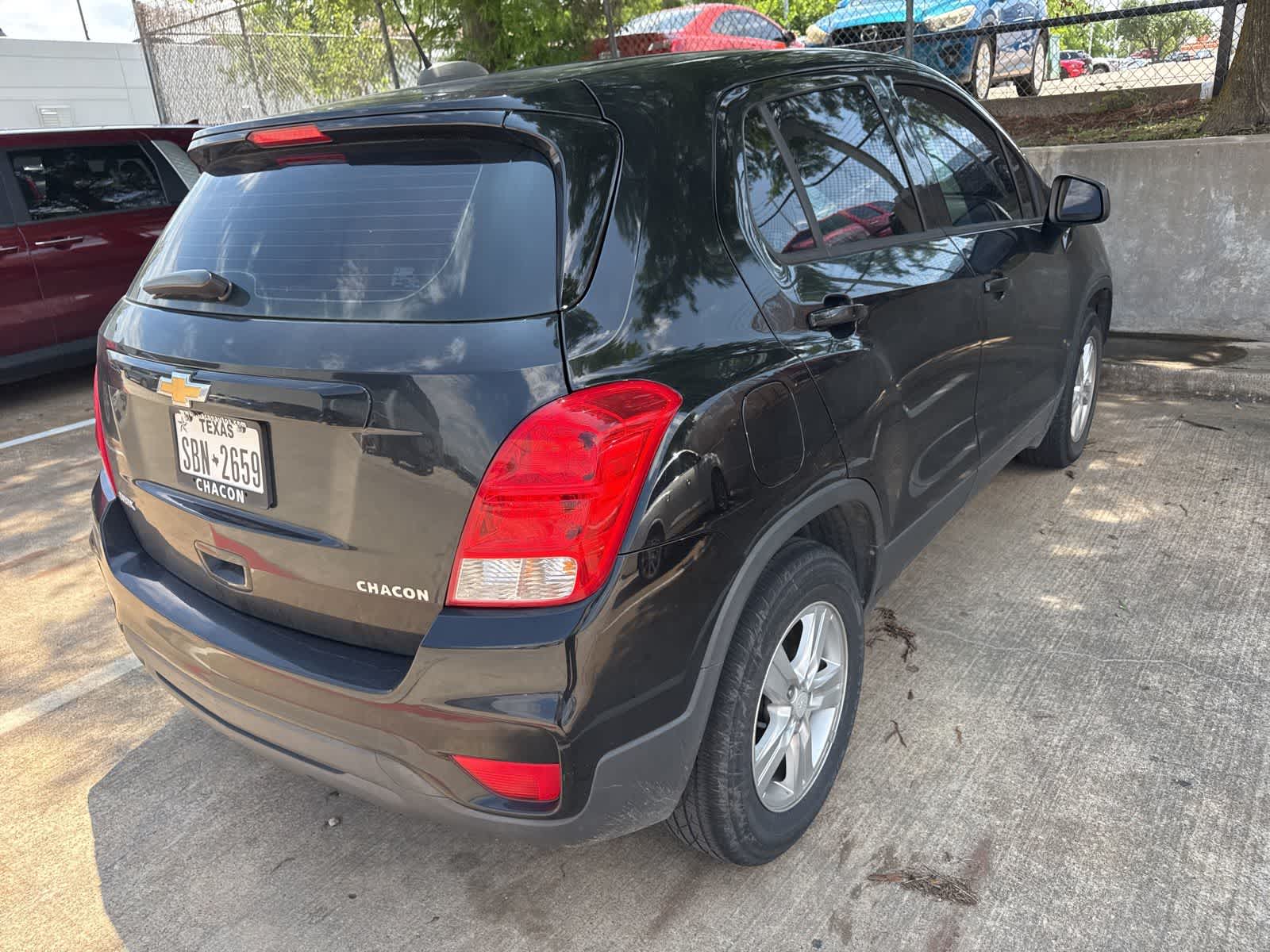 Thumbnail: 2019 Chevrolet Trax - 3