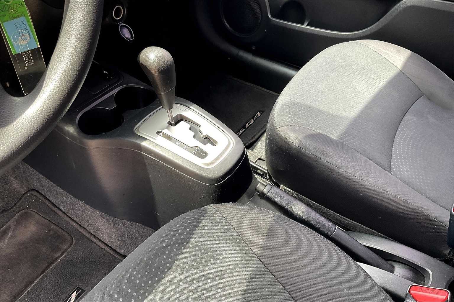 Thumbnail: 2019 Mitsubishi Mirage G4 - 13