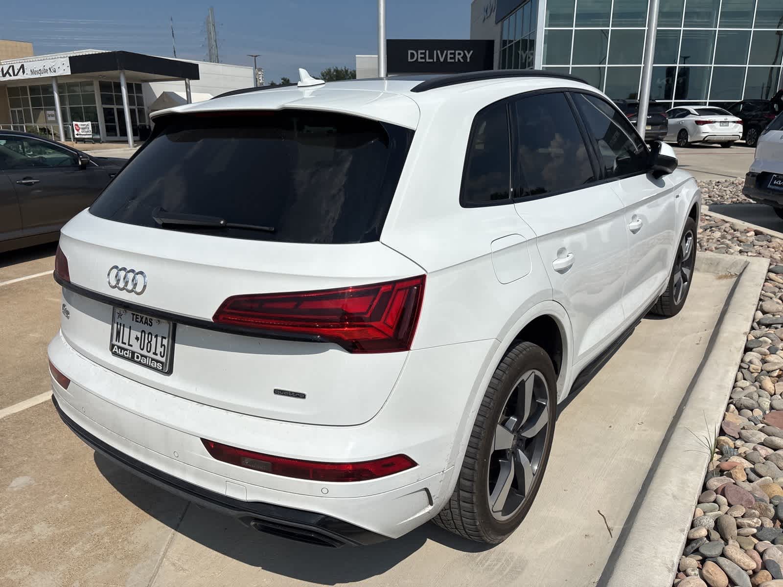 Thumbnail: 2022 Audi Q5 - 3