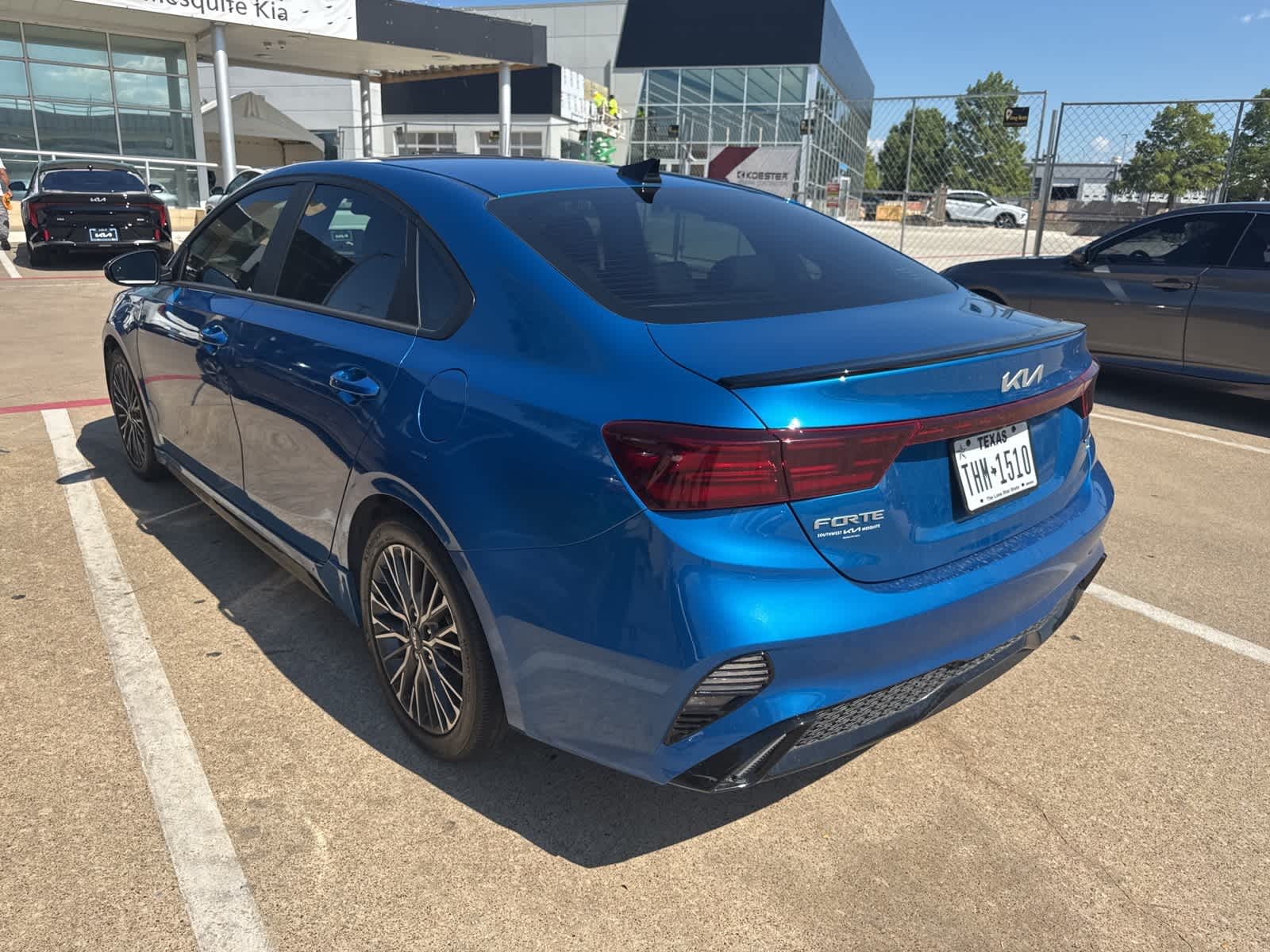 2023 Kia Forte GT-Line photo 3