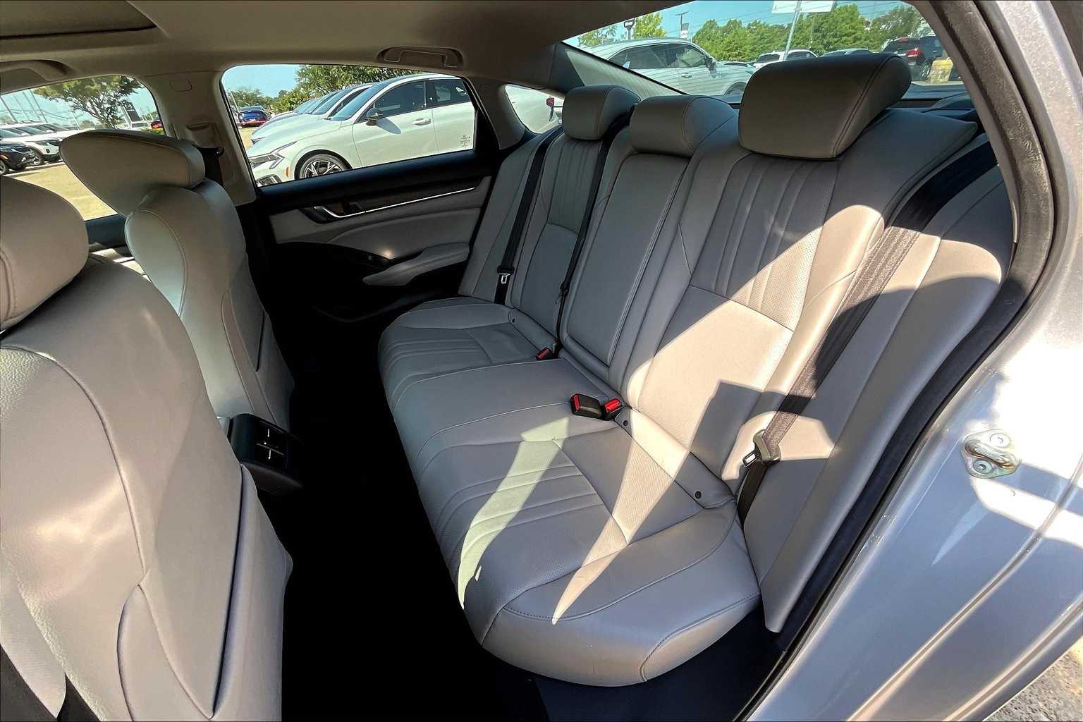 Thumbnail: 2019 Honda Accord - 29