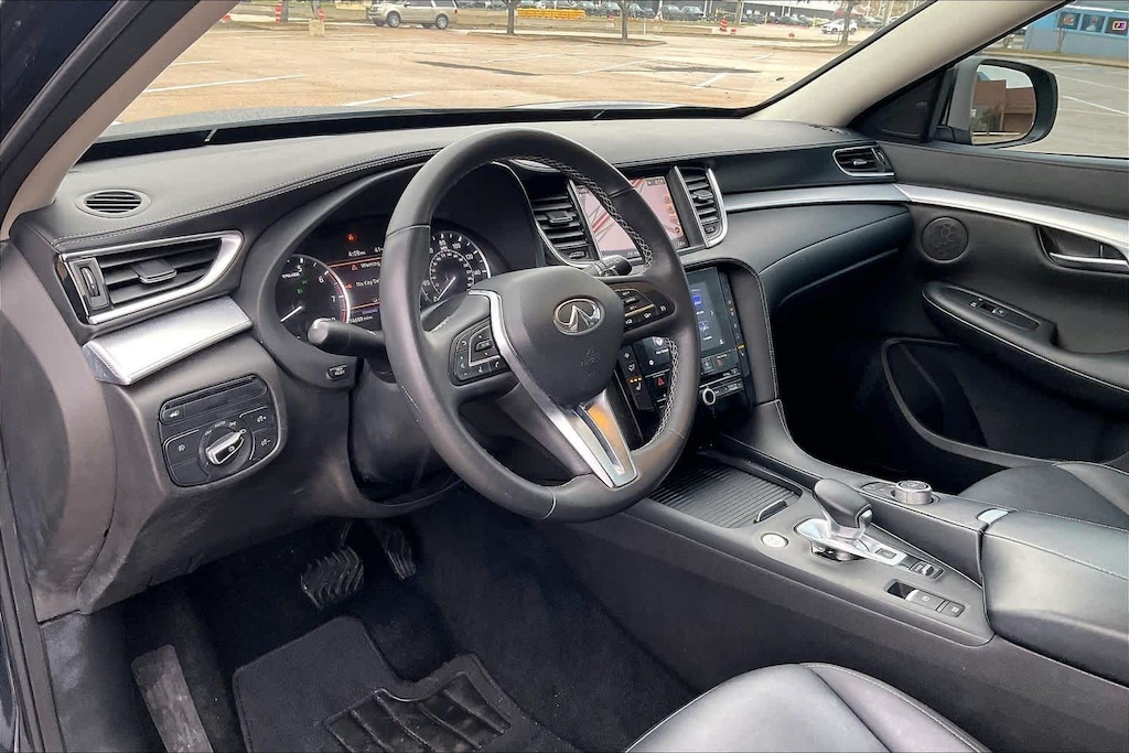 Used 2019 INFINITI QX50 LUXE SUV