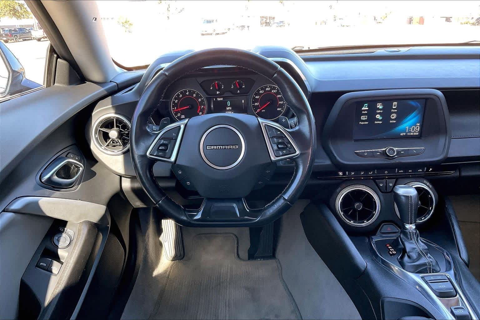 Thumbnail: 2018 Chevrolet Camaro - 13