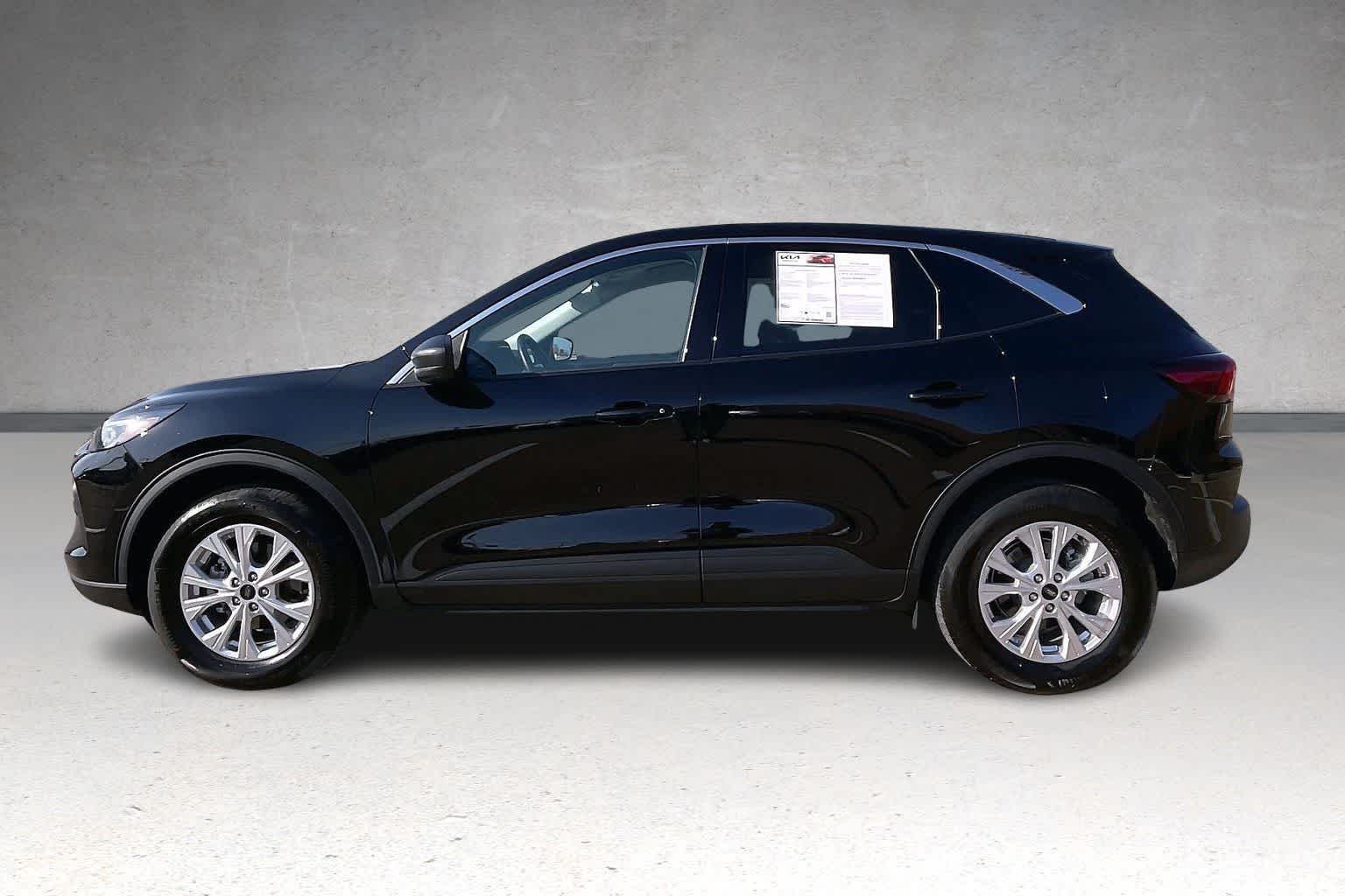 Thumbnail: 2024 Ford Escape - 3