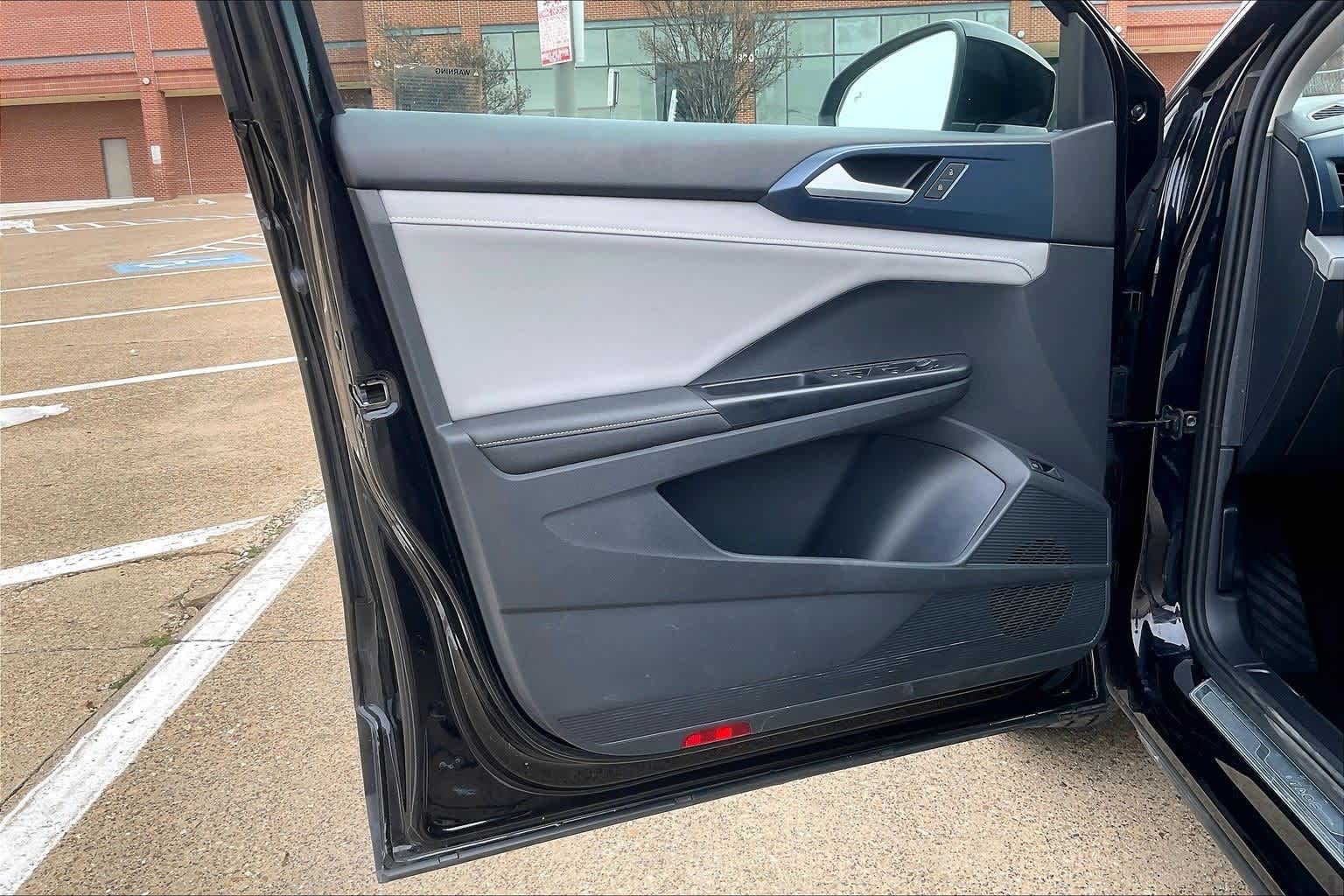 Thumbnail: 2024 Volkswagen Taos - 27