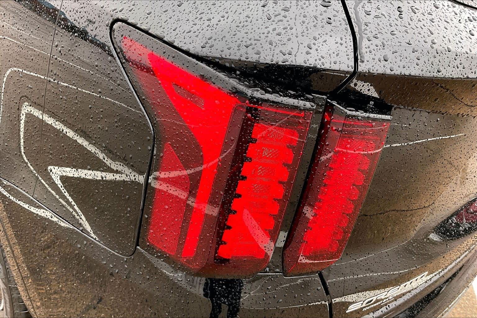 Thumbnail: 2023 Kia Sorento - 31