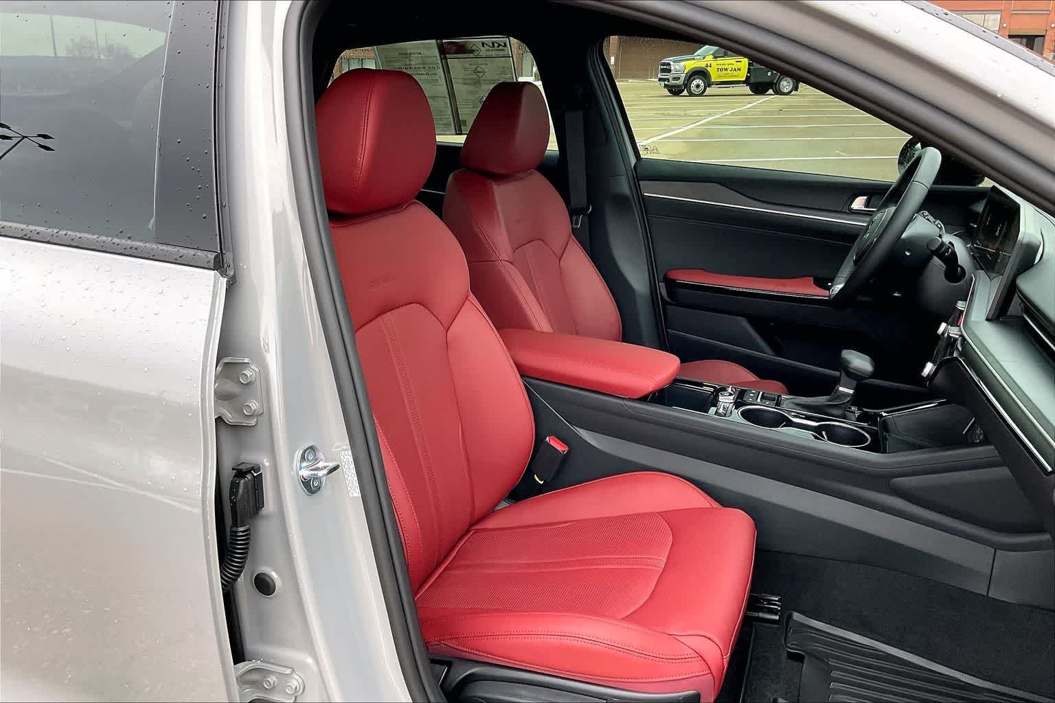 Thumbnail: 2026 Kia K5 - 13