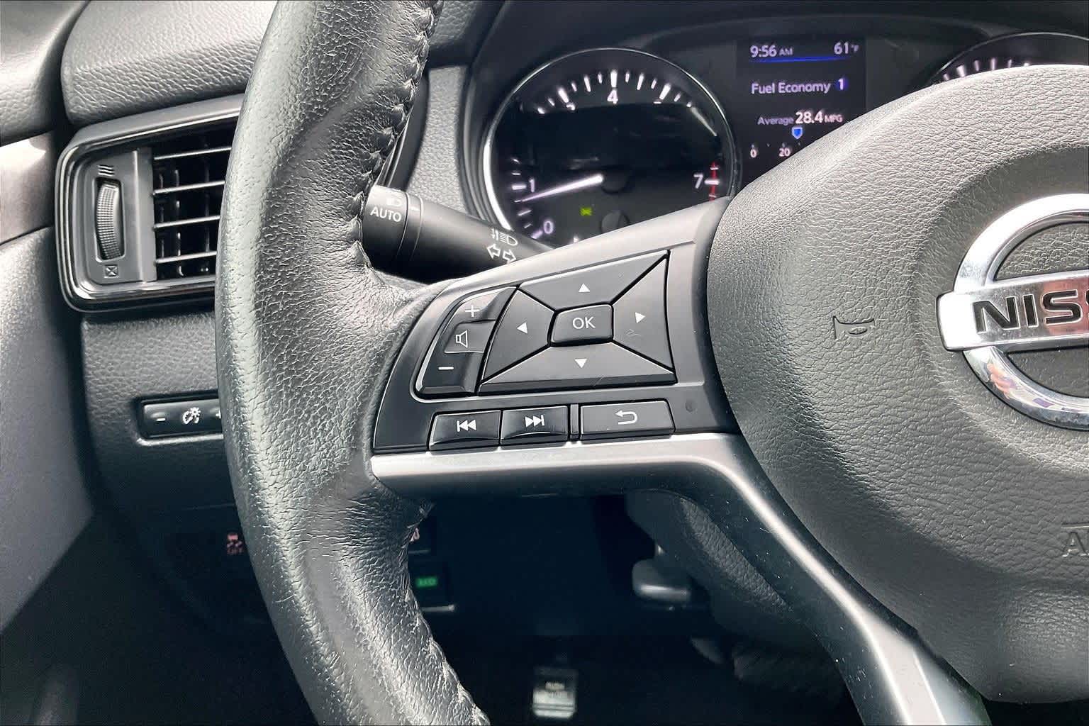 Thumbnail: 2019 Nissan Rogue - 24