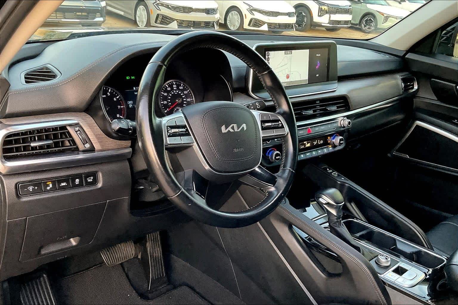 Thumbnail: 2022 Kia Telluride - 2