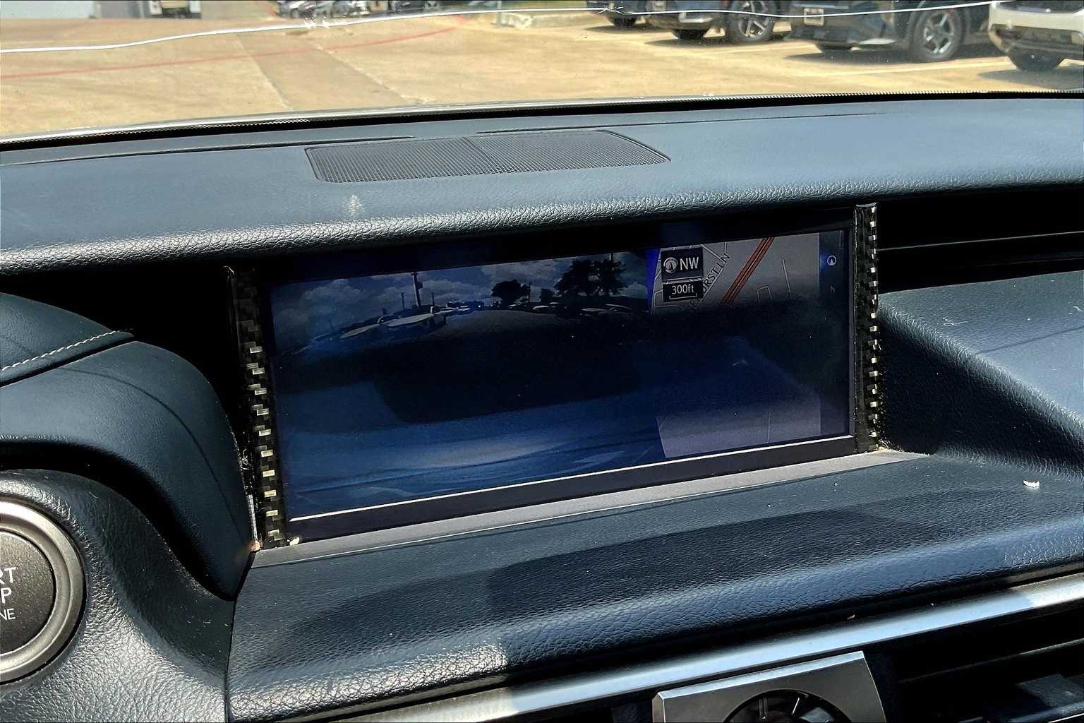 2017 Lexus IS 300 25